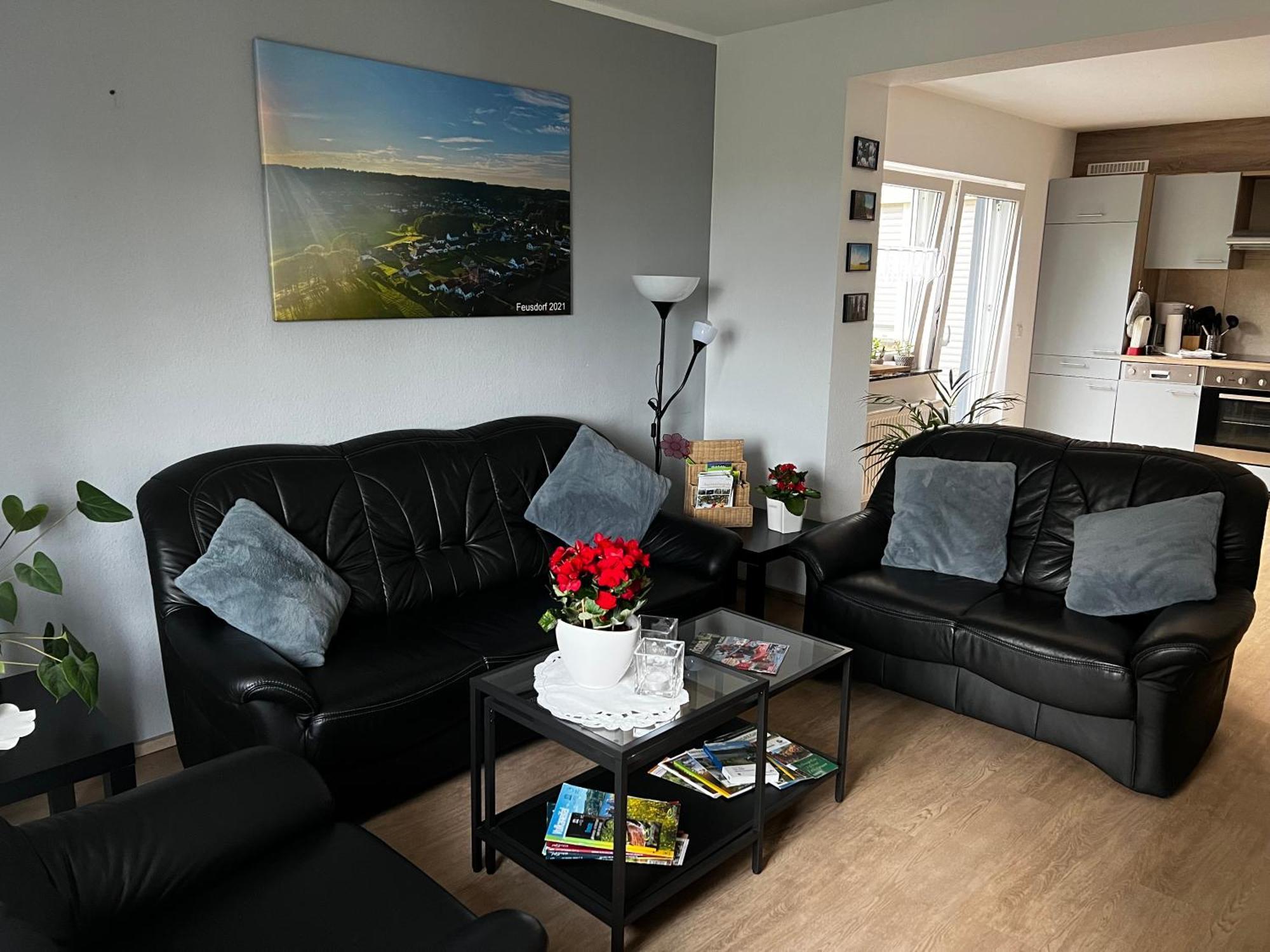 Deine-Eifel-Ferienwohnung Feusdorf Экстерьер фото
