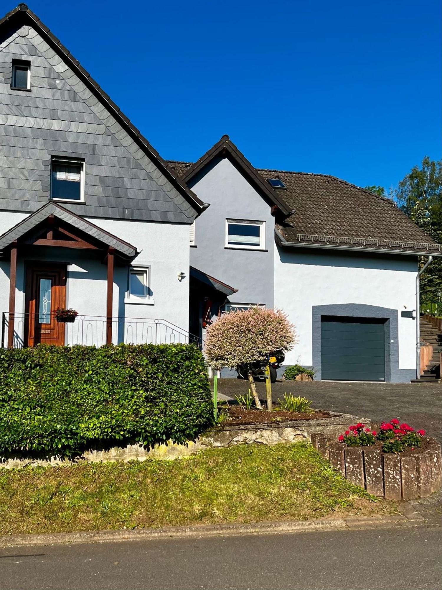 Deine-Eifel-Ferienwohnung Feusdorf Экстерьер фото