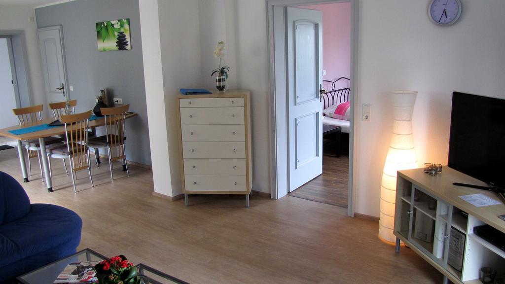 Deine-Eifel-Ferienwohnung Feusdorf Экстерьер фото